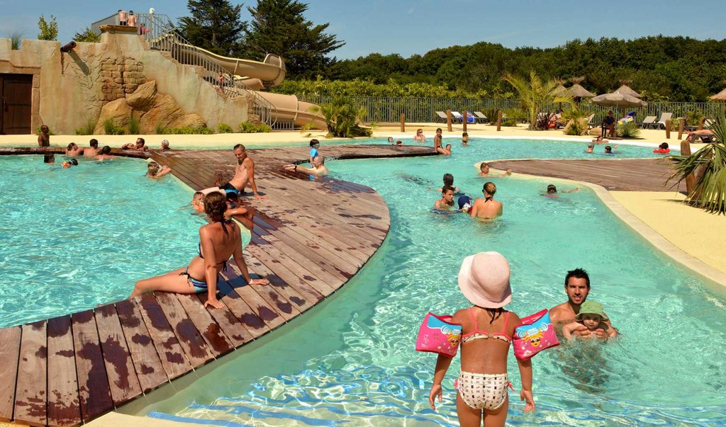 Top 3 des meilleurs campings avec parc aquatique dans le Pays Basque